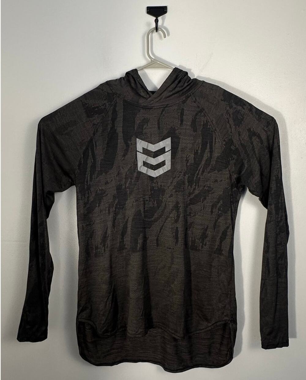 MTN OPS Vanquish Hoodie Men Black Camo Lightweight Performance Sun Shirt U212 XL
